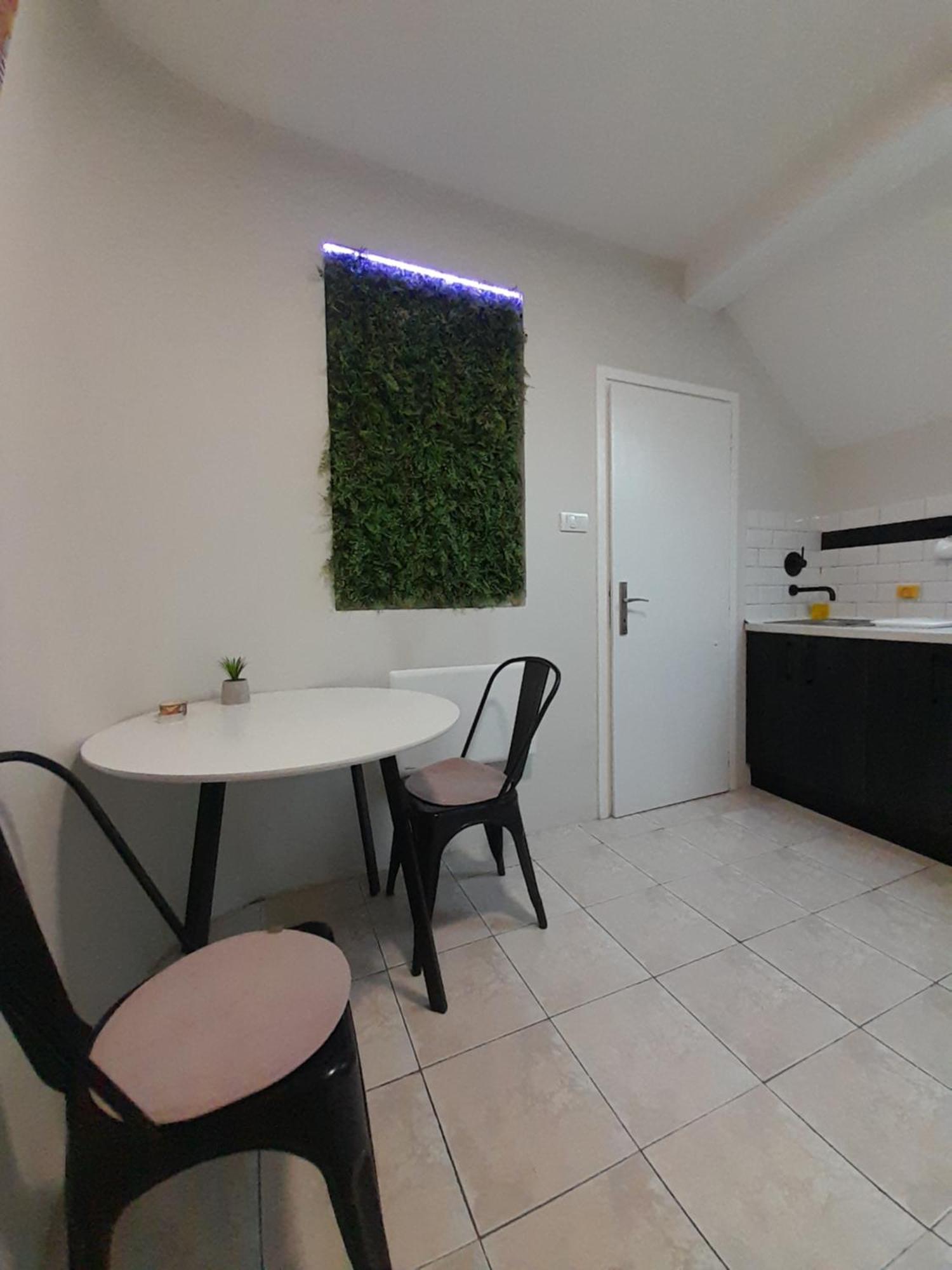 Apartamento Cool & Cozy Center Subotica Exterior foto